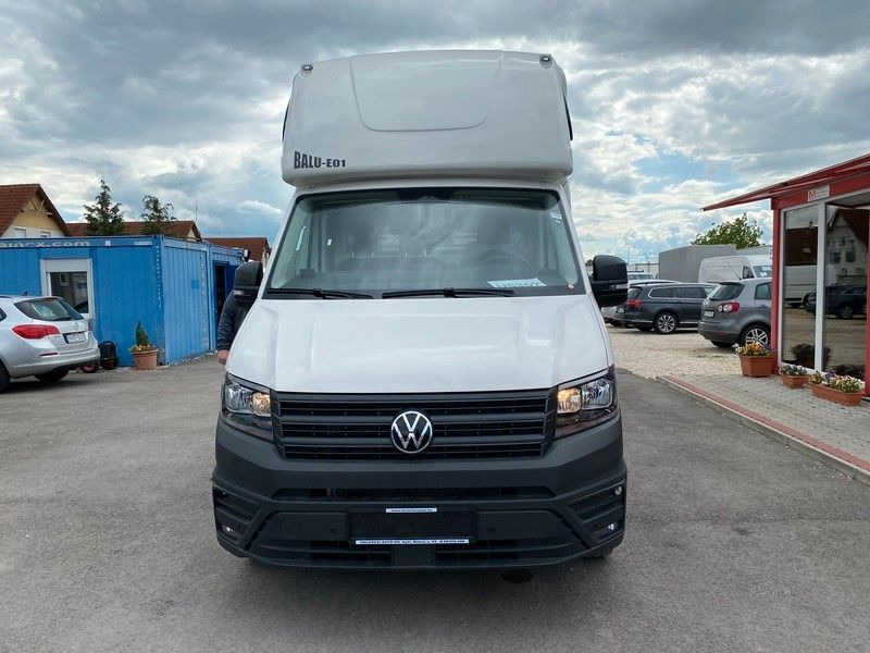 Volkswagen Crafter Pritsche Pritsche 35 lang FWD - Platós kisteherautó: 2 kép. Volkswagen Crafter Pritsche Pritsche 35 lang FWD - Platós kisteherautó: 2 kép.