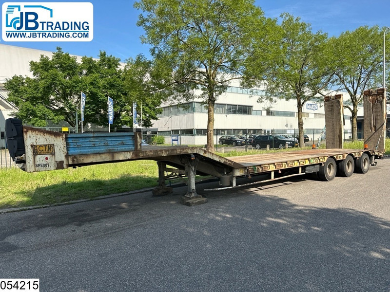ACTM Lowbed 45.800 KG, Steel suspension - Félpótkocsi mélybölcsős: 1 kép. ACTM Lowbed 45.800 KG, Steel suspension - Félpótkocsi mélybölcsős: 1 kép.