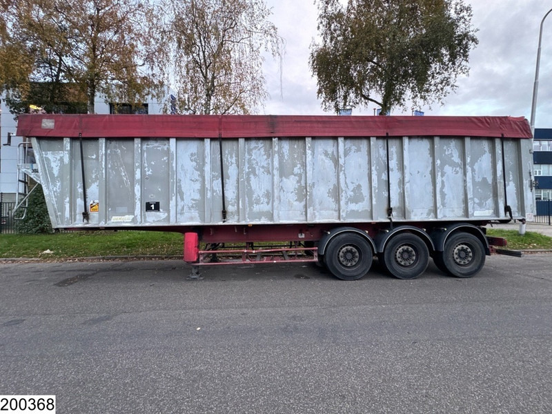 Benalu kipper 53m3 - Félpótkocsi billenőplatós: 2 kép. Benalu kipper 53m3 - Félpótkocsi billenőplatós: 2 kép.