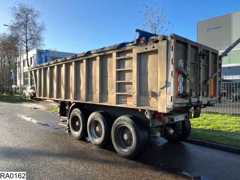 Benalu kipper - Félpótkocsi billenőplatós: 5 kép. Benalu kipper - Félpótkocsi billenőplatós: 5 kép.