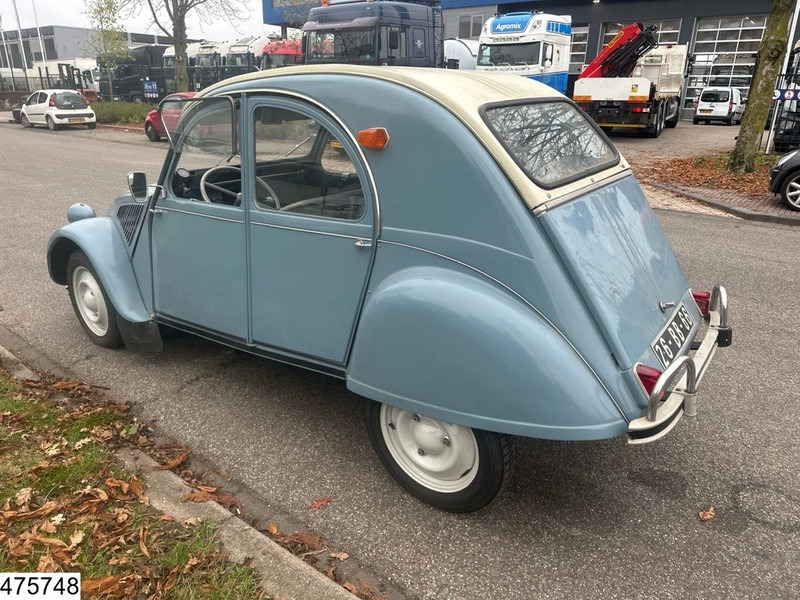 Citroën ? 2CV - Autó: 3 kép. Citroën ? 2CV - Autó: 3 kép.