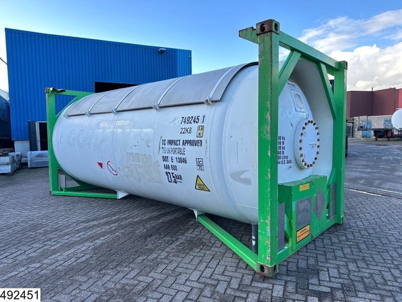 Consani tank container - Tartály konténer: 2 kép. Consani tank container - Tartály konténer: 2 kép.