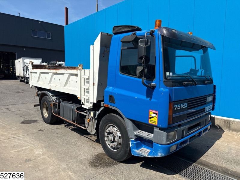 DAF CF 290 Manual, Steelsuspension - Billenőplatós teherautó: 3 kép. DAF CF 290 Manual, Steelsuspension - Billenőplatós teherautó: 3 kép.