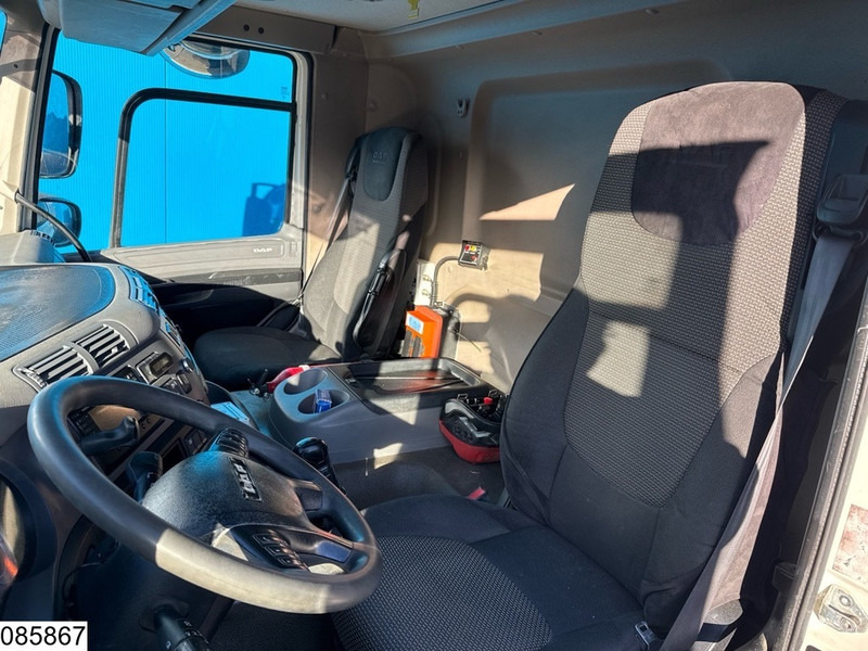 Betonmixer DAF CF 400 8x4, EURO 6, 8m3, Intermix, Remote: 8 kép. Betonmixer DAF CF 400 8x4, EURO 6, 8m3, Intermix, Remote: 8 kép.