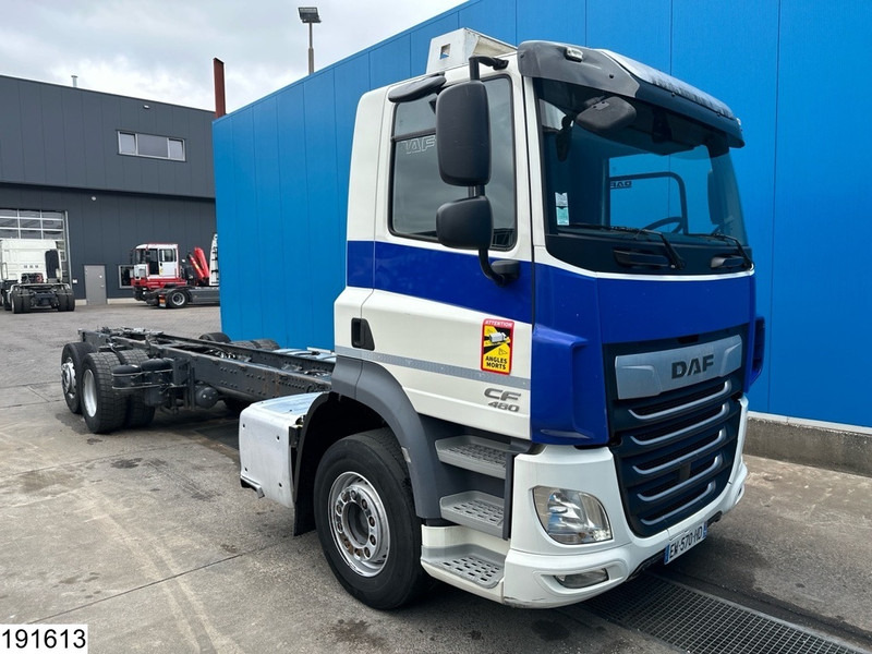DAF CF 480 6x2, EURO 6 - Alvaz teherautó: 2 kép. DAF CF 480 6x2, EURO 6 - Alvaz teherautó: 2 kép.