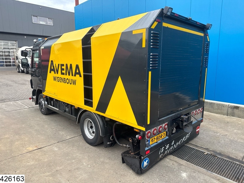 DAF LF45 250 EURO 5, Manual, Bitumen sprayer - Tartályos teherautó: 4 kép. DAF LF45 250 EURO 5, Manual, Bitumen sprayer - Tartályos teherautó: 4 kép.