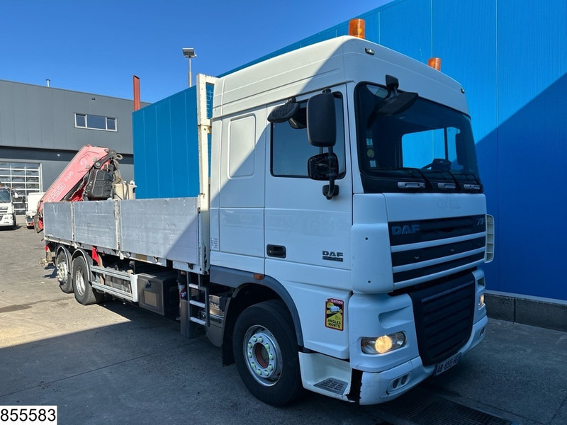 DAF XF 410 6x2, Fassi, Retarder, Remote - Platós teherautó, Darus autó: 3 kép. DAF XF 410 6x2, Fassi, Retarder, Remote - Platós teherautó, Darus autó: 3 kép.