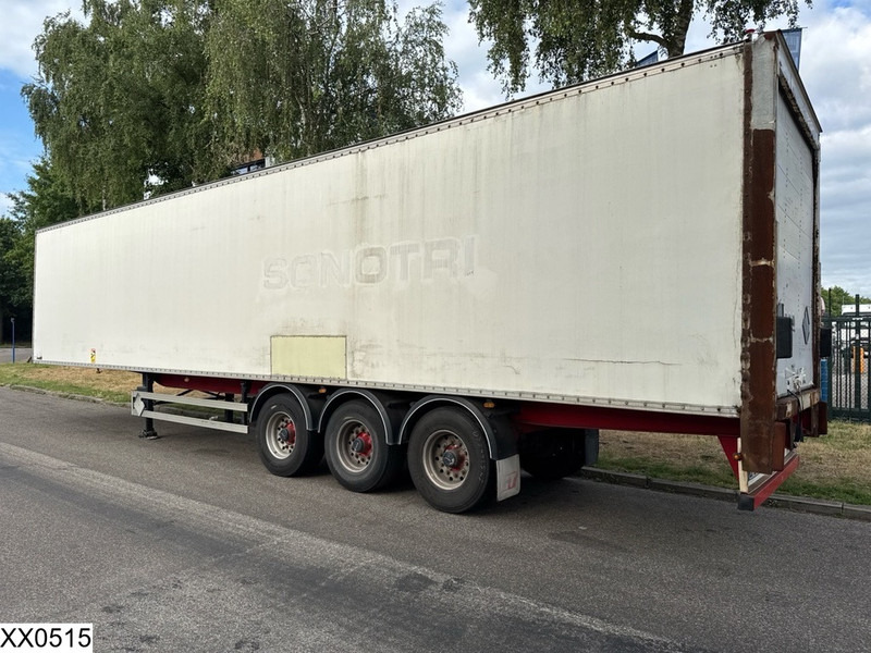 GENERAL TRAILERS gesloten bak - Félpótkocsi dobozos: 4 kép. GENERAL TRAILERS gesloten bak - Félpótkocsi dobozos: 4 kép.