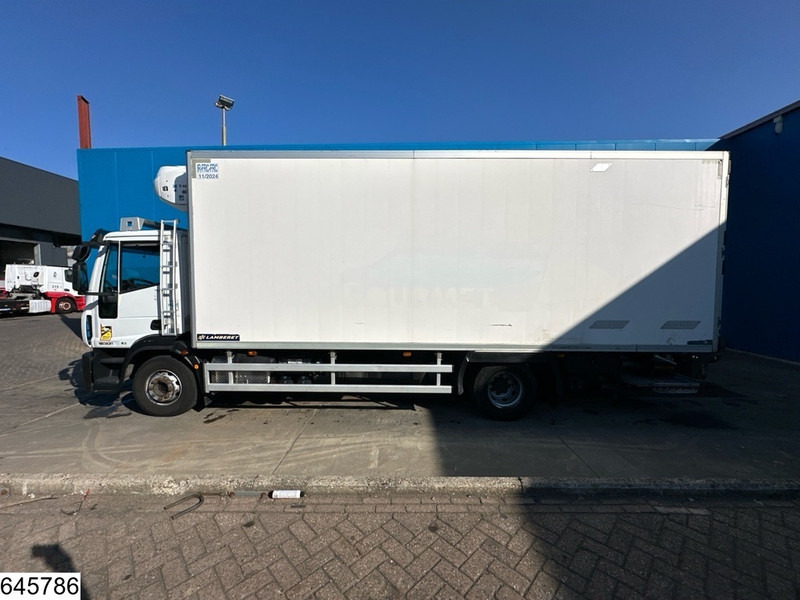 Iveco 160E21 EURO 6, Thermo King, 2 Cool units - Hűtős teherautó: 3 kép. Iveco 160E21 EURO 6, Thermo King, 2 Cool units - Hűtős teherautó: 3 kép.