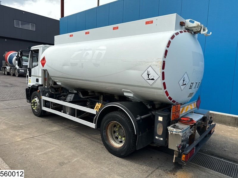 Iveco Eurocargo 190EL28 EURO 5, FUEL, 13390 liter, 4 Comp, Magyar - Tartályos teherautó: 4 kép. Iveco Eurocargo 190EL28 EURO 5, FUEL, 13390 liter, 4 Comp, Magyar - Tartályos teherautó: 4 kép.