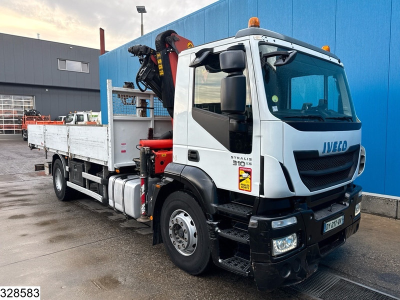 Iveco Stralis 310 EURO 6, Palfinger, Leaf spring - Platós teherautó, Darus autó: 3 kép. Iveco Stralis 310 EURO 6, Palfinger, Leaf spring - Platós teherautó, Darus autó: 3 kép.