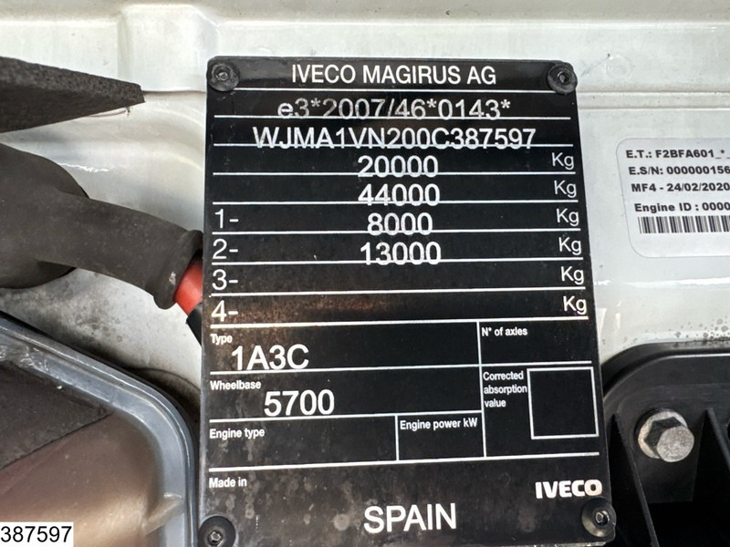 Iveco Stralis 330 CNG CNG, EURO 6, Retarder, Manual - Hűtős teherautó: 5 kép. Iveco Stralis 330 CNG CNG, EURO 6, Retarder, Manual - Hűtős teherautó: 5 kép.