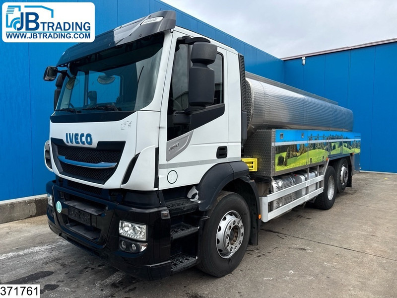 Iveco Stralis 460 6x2, EURO 6, 15,900 litres, Milk, Retarder, Lenk - Tartályos teherautó: 1 kép. Iveco Stralis 460 6x2, EURO 6, 15,900 litres, Milk, Retarder, Lenk - Tartályos teherautó: 1 kép.