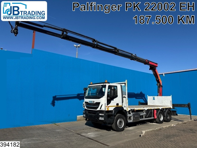 Iveco Trakker 360 6X4, EURO 6, Steel suspension, Palfinger - Platós teherautó, Darus autó: 1 kép. Iveco Trakker 360 6X4, EURO 6, Steel suspension, Palfinger - Platós teherautó, Darus autó: 1 kép.