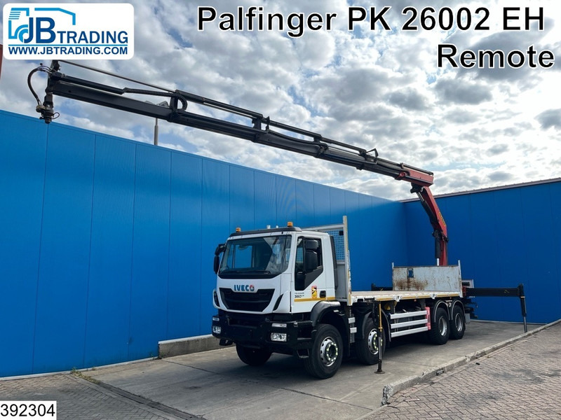 Iveco Trakker 360 8x4, EURO 6, Retarder, Palfinger - Platós teherautó, Darus autó: 1 kép. Iveco Trakker 360 8x4, EURO 6, Retarder, Palfinger - Platós teherautó, Darus autó: 1 kép.