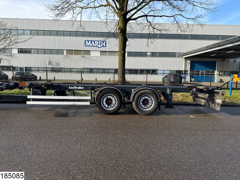 Lecitrailer Middenas BDF-Systeem - Pótkocsi cserefelépítményes: 2 kép. Lecitrailer Middenas BDF-Systeem - Pótkocsi cserefelépítményes: 2 kép.