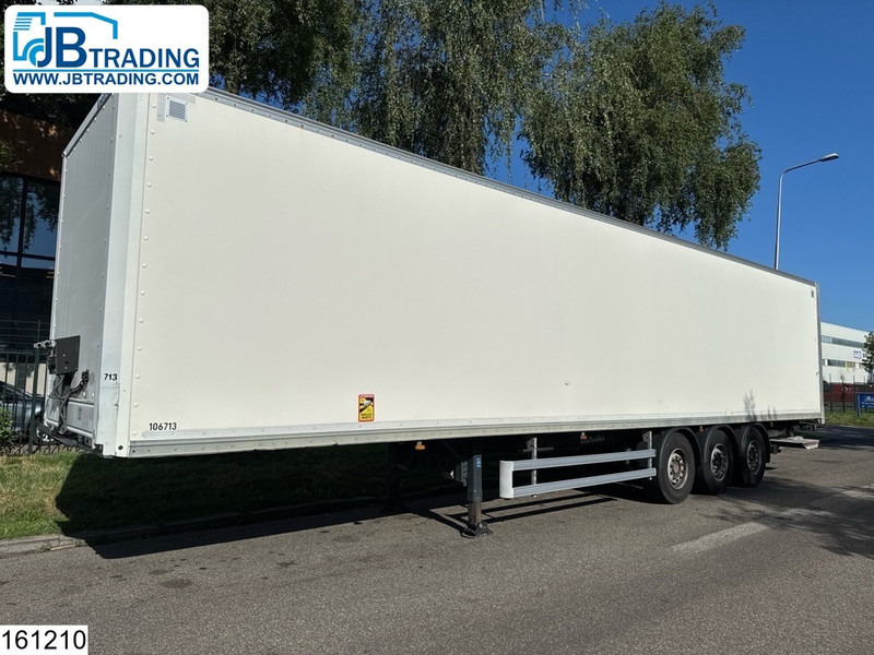 Lecitrailer gesloten bak Dhollandia - Félpótkocsi dobozos: 1 kép. Lecitrailer gesloten bak Dhollandia - Félpótkocsi dobozos: 1 kép.