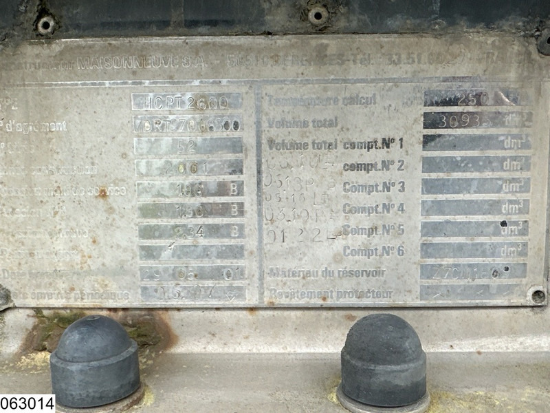 MAISONNEUVE Bitum 30935 Liter, 1 Compartment - Tartályos félpótkocsi: 3 kép. MAISONNEUVE Bitum 30935 Liter, 1 Compartment - Tartályos félpótkocsi: 3 kép.