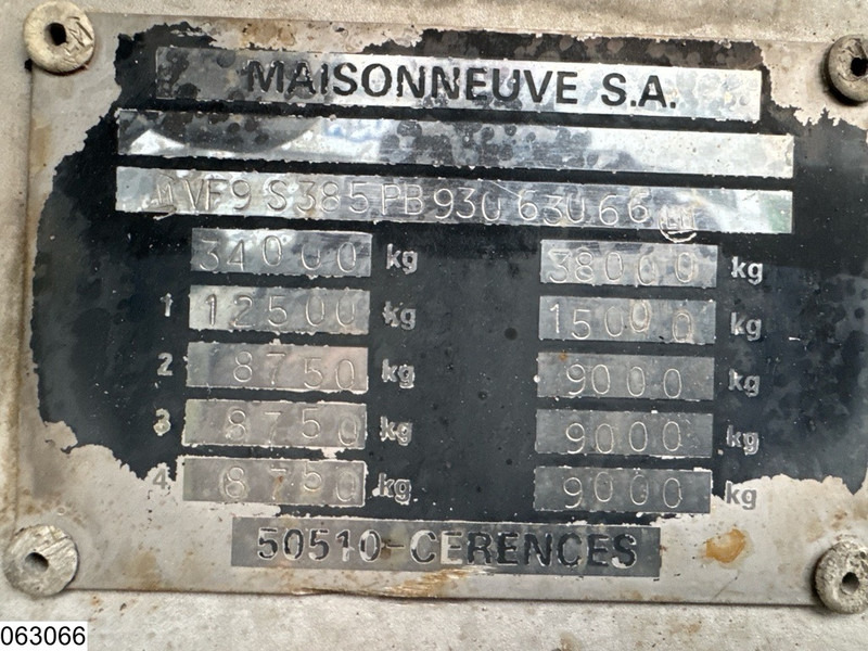 MAISONNEUVE Food 32.700 liter, 5 comp - Tartályos félpótkocsi: 4 kép. MAISONNEUVE Food 32.700 liter, 5 comp - Tartályos félpótkocsi: 4 kép.