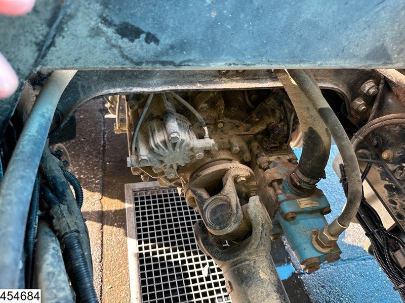 MAN TGA 26 390 6x4, Manual, Steel suspension - Billenőplatós teherautó: 5 kép. MAN TGA 26 390 6x4, Manual, Steel suspension - Billenőplatós teherautó: 5 kép.