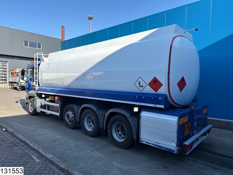 MAN TGS 39 360 8x2, FUEL, 31300 Liter, 4 Comp - Tartályos teherautó: 4 kép. MAN TGS 39 360 8x2, FUEL, 31300 Liter, 4 Comp - Tartályos teherautó: 4 kép.
