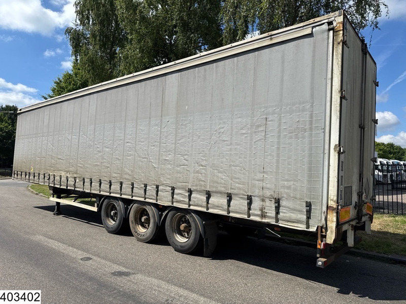 METACO Tautliner - Ponyvás félpótkocsi: 3 kép. METACO Tautliner - Ponyvás félpótkocsi: 3 kép.