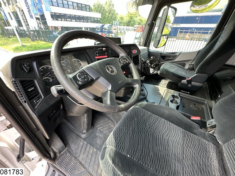Mercedes-Benz Antos 1842 EURO 6, Dhollandia, Combi - Dobozos felépítményű teherautó: 4 kép. Mercedes-Benz Antos 1842 EURO 6, Dhollandia, Combi - Dobozos felépítményű teherautó: 4 kép.
