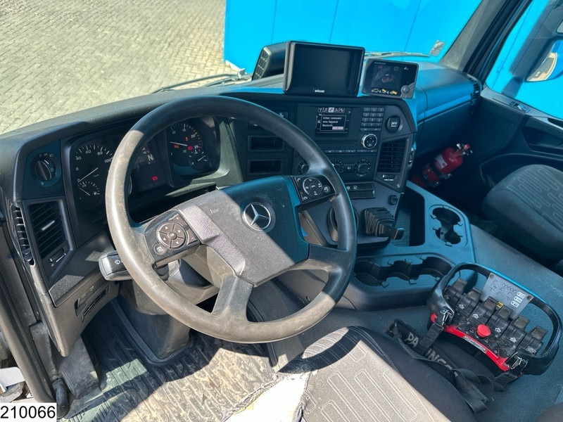Mercedes-Benz Arocs 1833 EURO 6, Kipper, Palfinger - Billenőplatós teherautó, Darus autó: 5 kép. Mercedes-Benz Arocs 1833 EURO 6, Kipper, Palfinger - Billenőplatós teherautó, Darus autó: 5 kép.