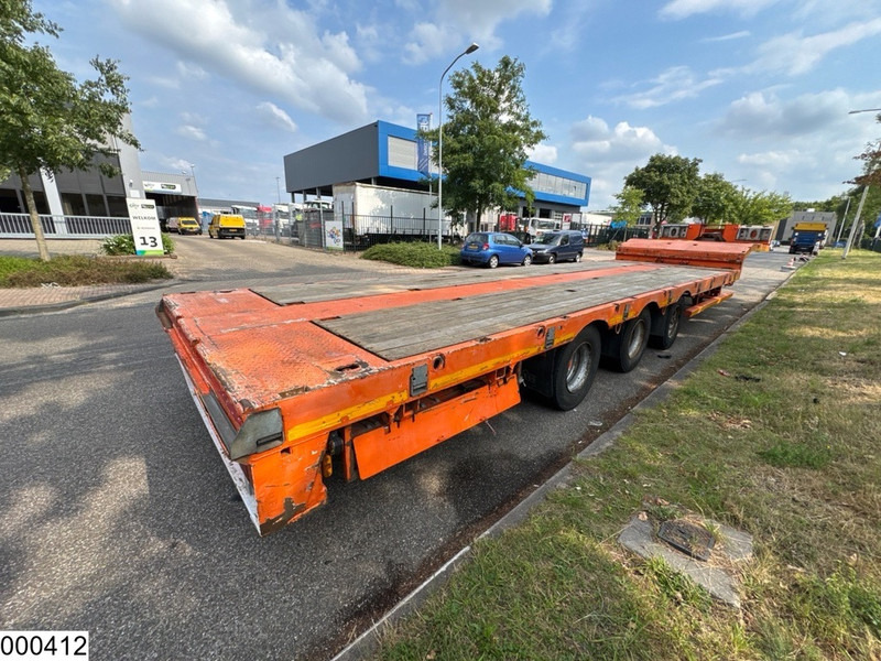 Nooteboom Lowbed 60.000 KG, Twistlocks, Extandable, 18 Mtr - Félpótkocsi mélybölcsős: 4 kép. Nooteboom Lowbed 60.000 KG, Twistlocks, Extandable, 18 Mtr - Félpótkocsi mélybölcsős: 4 kép.