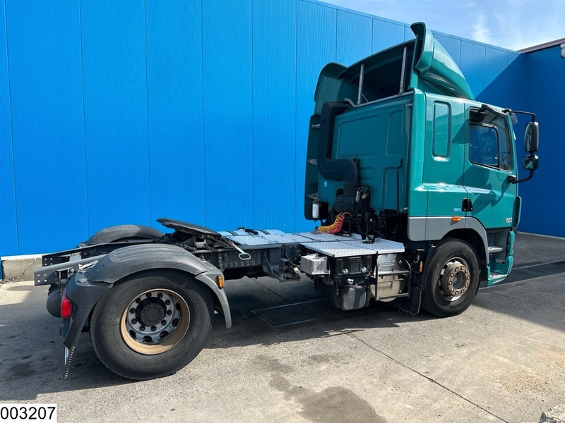 DAF CF 360 EURO 5 - Nyergesvontató: 2 kép. DAF CF 360 EURO 5 - Nyergesvontató: 2 kép.