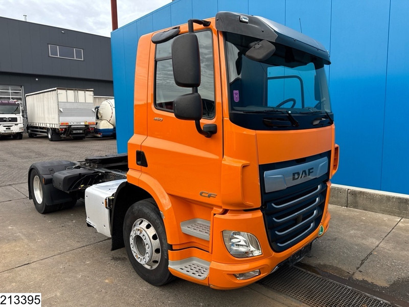 DAF CF 450 EURO 6 - Nyergesvontató: 3 kép. DAF CF 450 EURO 6 - Nyergesvontató: 3 kép.