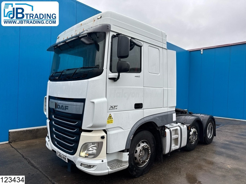 DAF XF 460 6x2, EURO 6, RHD, PTO, ACC - Nyergesvontató: 1 kép. DAF XF 460 6x2, EURO 6, RHD, PTO, ACC - Nyergesvontató: 1 kép.