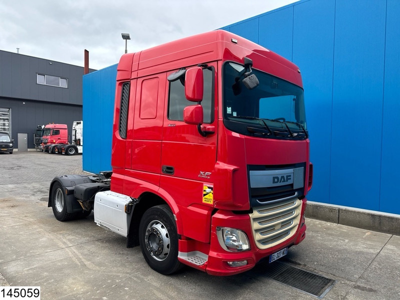 DAF XF 460 EURO 6, ADR, PTO, Compressor - Nyergesvontató: 5 kép. DAF XF 460 EURO 6, ADR, PTO, Compressor - Nyergesvontató: 5 kép.