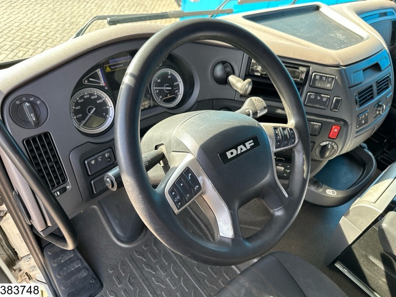 DAF XF 480 EURO 6, Retarder, Standairco - Nyergesvontató: 5 kép. DAF XF 480 EURO 6, Retarder, Standairco - Nyergesvontató: 5 kép.
