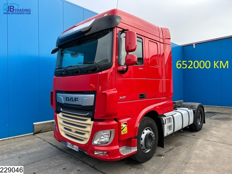 DAF XF 480 EURO 6, Standairco - Nyergesvontató: 1 kép. DAF XF 480 EURO 6, Standairco - Nyergesvontató: 1 kép.