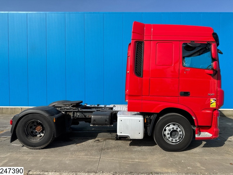 Nyergesvontató DAF XF 480 EURO 6, Standairco, PTO: 12 kép.