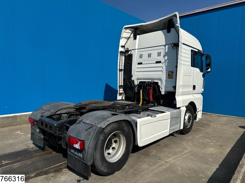 MAN TGX 18 460 EURO 6, Retarder - Nyergesvontató: 2 kép. MAN TGX 18 460 EURO 6, Retarder - Nyergesvontató: 2 kép.