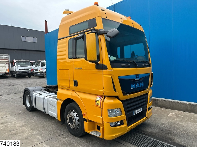 MAN TGX 18 460 XXL, EURO 6 - Nyergesvontató: 3 kép. MAN TGX 18 460 XXL, EURO 6 - Nyergesvontató: 3 kép.