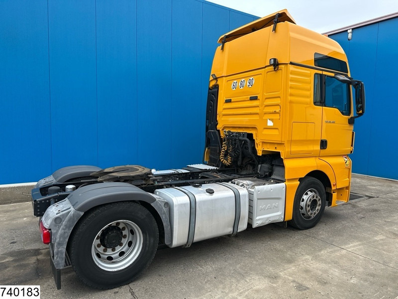 MAN TGX 18 460 XXL, EURO 6 - Nyergesvontató: 2 kép. MAN TGX 18 460 XXL, EURO 6 - Nyergesvontató: 2 kép.