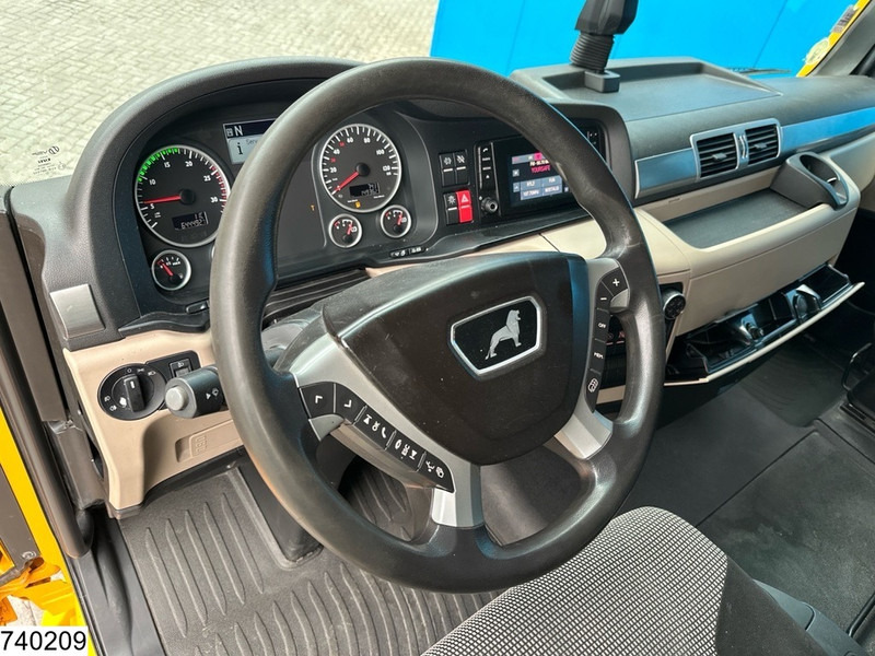 MAN TGX 18 460 XXL, EURO 6 - Nyergesvontató: 5 kép. MAN TGX 18 460 XXL, EURO 6 - Nyergesvontató: 5 kép.