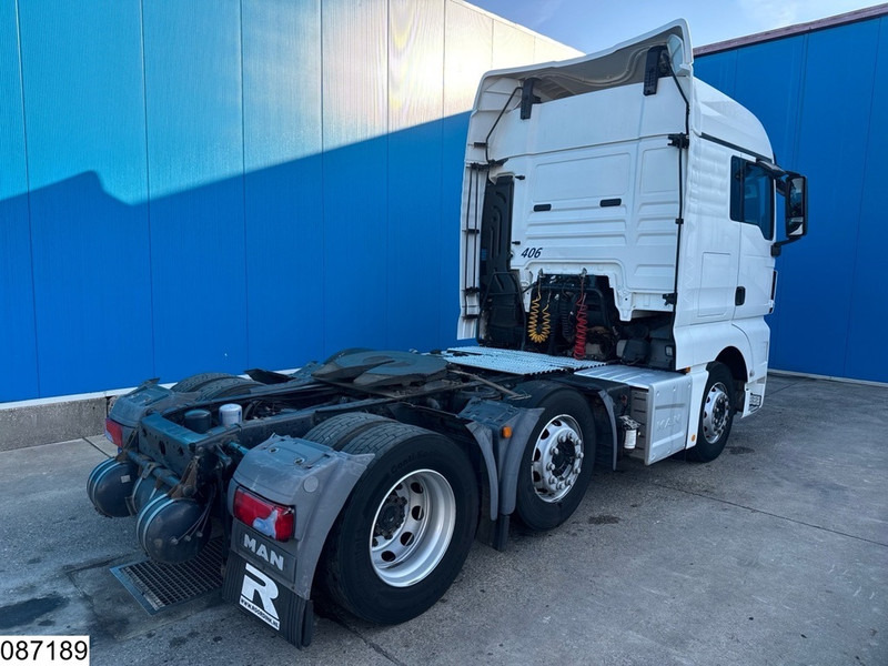 MAN TGX 24 460 6x2, EURO 6 - Nyergesvontató: 2 kép. MAN TGX 24 460 6x2, EURO 6 - Nyergesvontató: 2 kép.