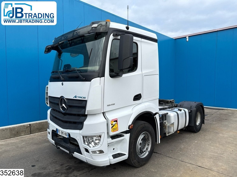 Mercedes-Benz Actros 1845 EURO 6, Hydraulic - Nyergesvontató: 1 kép. Mercedes-Benz Actros 1845 EURO 6, Hydraulic - Nyergesvontató: 1 kép.