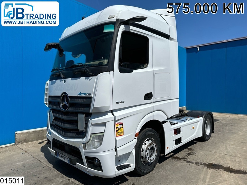 Mercedes-Benz Actros 1845 EURO 6, Standairco, MP5 - Nyergesvontató: 1 kép. Mercedes-Benz Actros 1845 EURO 6, Standairco, MP5 - Nyergesvontató: 1 kép.