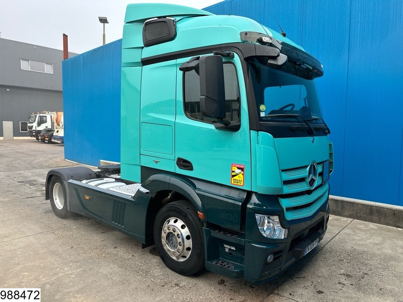 Mercedes-Benz Actros 1848 EURO 6, Retarder, Airco - Nyergesvontató: 2 kép. Mercedes-Benz Actros 1848 EURO 6, Retarder, Airco - Nyergesvontató: 2 kép.