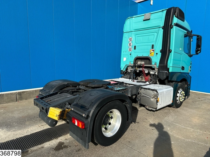 Mercedes-Benz Actros 1848 EURO 6, Retarder, PTO, Standairco - Nyergesvontató: 2 kép. Mercedes-Benz Actros 1848 EURO 6, Retarder, PTO, Standairco - Nyergesvontató: 2 kép.