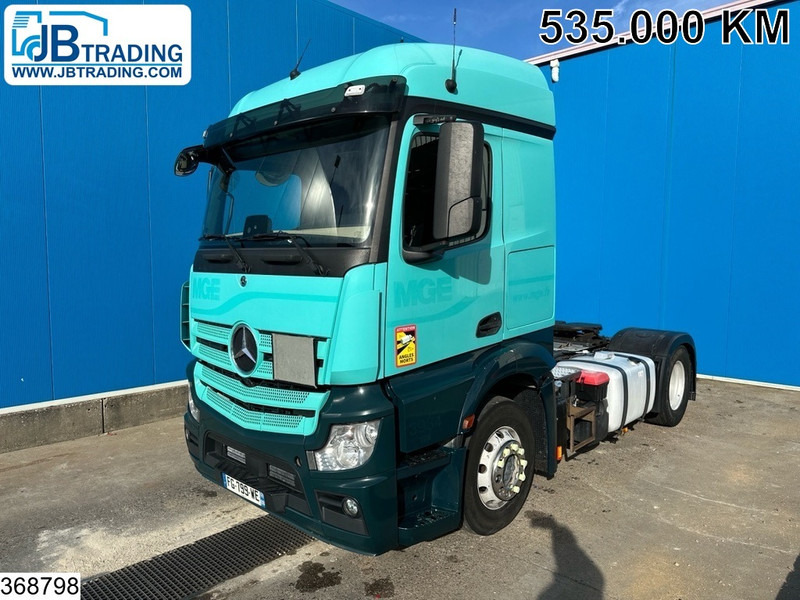 Mercedes-Benz Actros 1848 EURO 6, Retarder, PTO, Standairco - Nyergesvontató: 1 kép. Mercedes-Benz Actros 1848 EURO 6, Retarder, PTO, Standairco - Nyergesvontató: 1 kép.