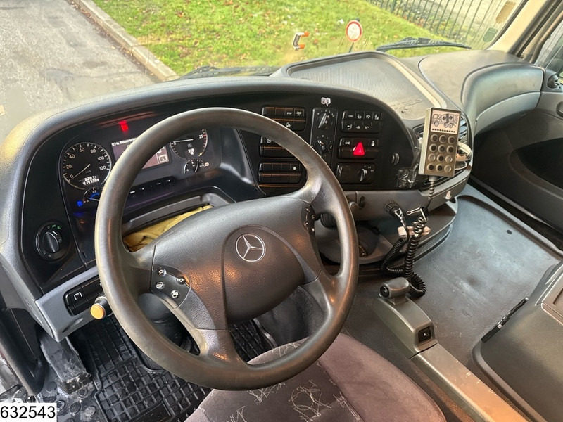 Mercedes-Benz Actros 2641 6x4, EURO 5, Liebherr, 10m3 - Nyergesvontató: 5 kép. Mercedes-Benz Actros 2641 6x4, EURO 5, Liebherr, 10m3 - Nyergesvontató: 5 kép.