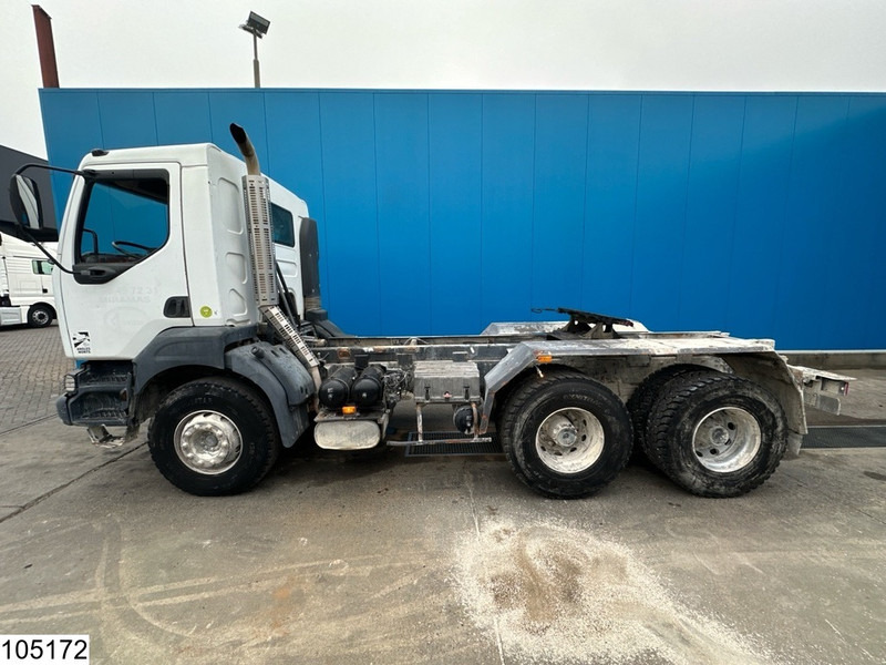 Renault Kerax 370 6x4, Manual, Steel suspension - Nyergesvontató: 3 kép. Renault Kerax 370 6x4, Manual, Steel suspension - Nyergesvontató: 3 kép.