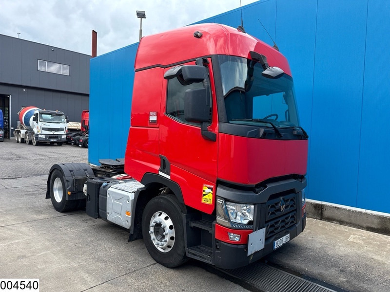 Renault T 460 EURO 6, ADR, PTO, Retarder - Nyergesvontató: 2 kép. Renault T 460 EURO 6, ADR, PTO, Retarder - Nyergesvontató: 2 kép.