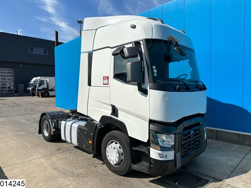 Renault T 460 EURO 6 - Nyergesvontató: 3 kép. Renault T 460 EURO 6 - Nyergesvontató: 3 kép.